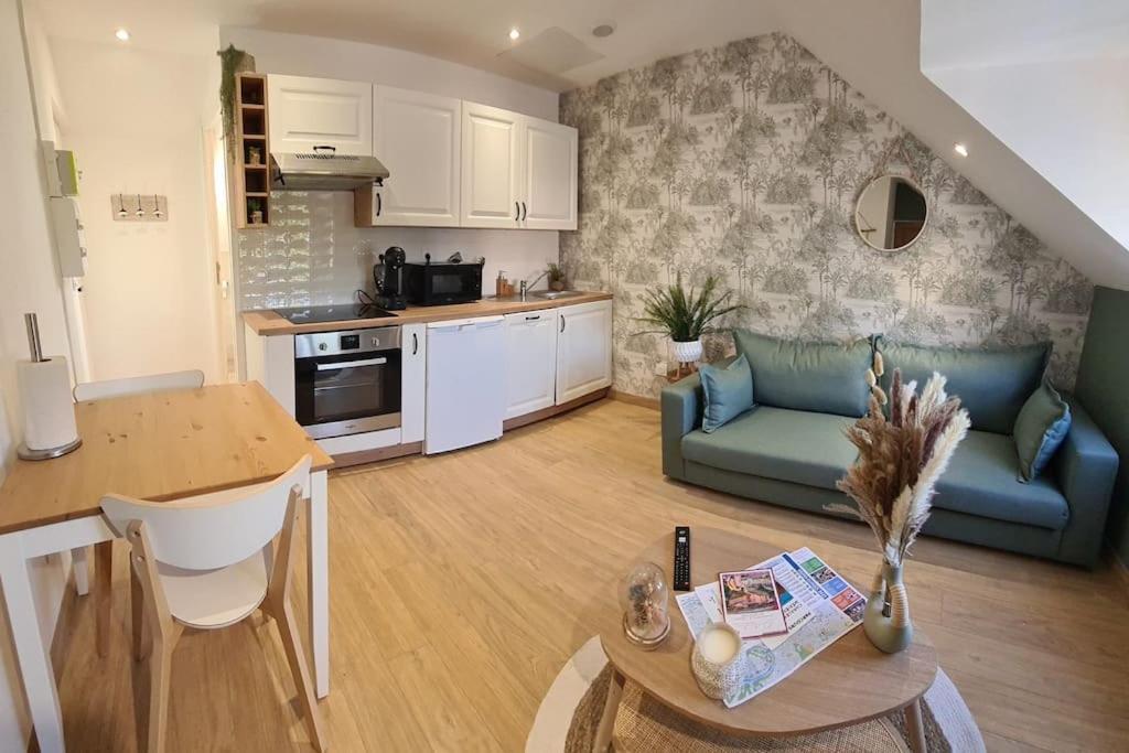 Le Champetre Appartement Charleville-Mézières Buitenkant foto